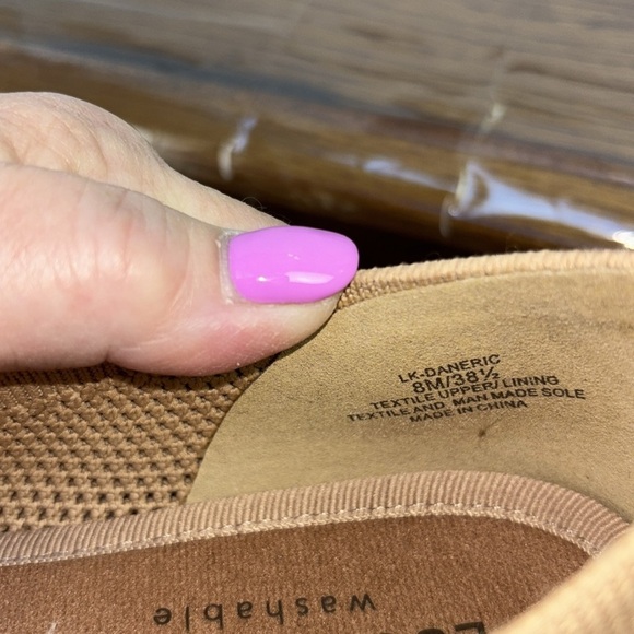 Lucky brand women’s Daneric ballet flats. Knit material. Size 8. EUC. - Picture 6 of 6